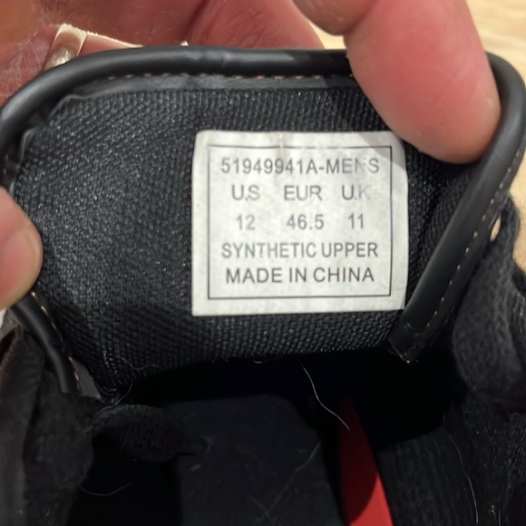 Levi’s Black Men’s Sneaker - Picture 3 of 4